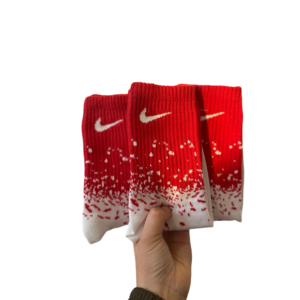 Nike pintas roja